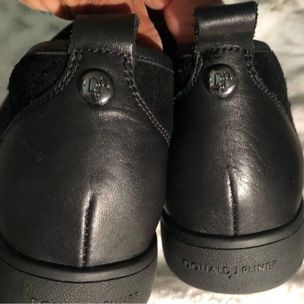 Donald J Pliner Shoes - Picture 11 of 11